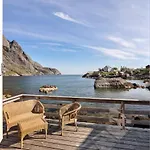 Lodge Lofoten By *
